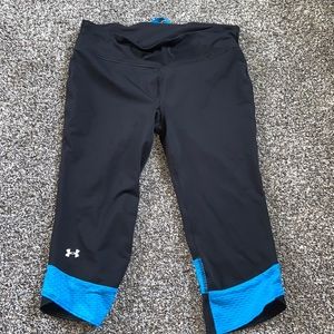 UA cropped leggings
